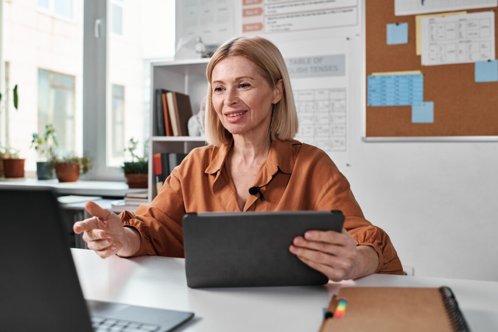 virtual learning for school teachers concept Teacher using laptop for virtual learning